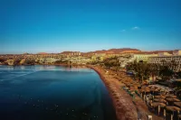 Royal Park Resort Apartment 106