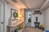 Home w/ Fenced Yard by 5 Mighty Nat'l Parks - Wifi