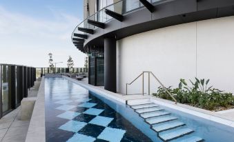 City Road Apartments by Urban Rest