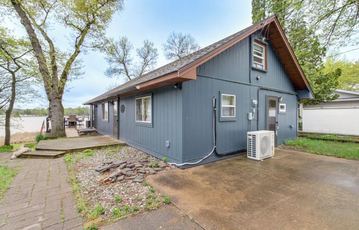 'Away at Moose Bay' Breezy Point Gem w/ Game Room
