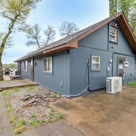 'Away at Moose Bay' Breezy Point Gem w/ Game Room