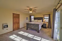 Secluded Marble Falls Family Home w/ Mtn Views! - Wifi