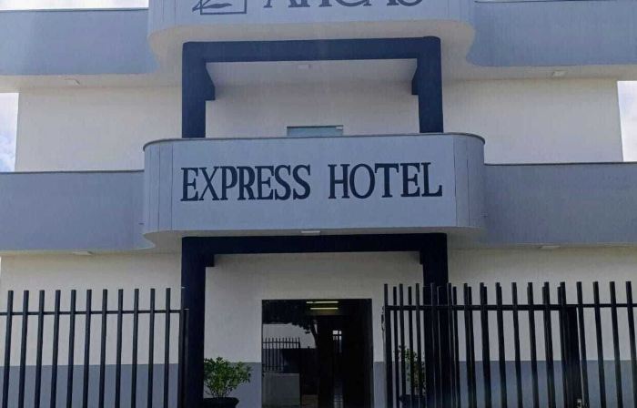 Arca's Express Hotel
