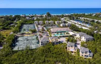 Cedars East Townhome on beautiful Longboat Key
