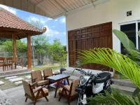 Villa Arundati Hotell i Donoharjo