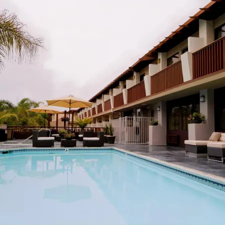 Holiday Inn Express & Suites SOLANA BEACH-DEL MAR by IHG