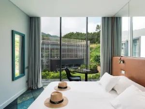 푸르나스 부티크 호텔 - 터미널 & 스파