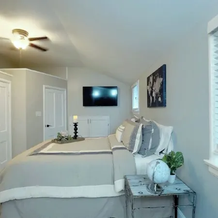 Enjoy the ambiance of Poplar Cottage at Grand Park!