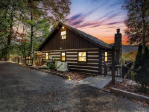 Romantic Modern Cabin w/Mountain Views, Hot Tub, Pet-Friendly & EV Charger Hotels in Cherry Log