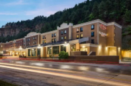 SpringHill Suites Deadwood Hotel a 
