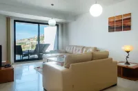 GuestReady - A splendid sea-view stay