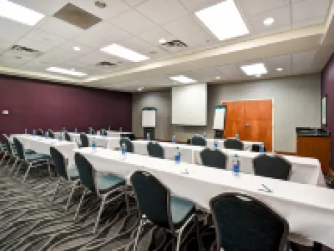 Homewood Suites by Hilton Cincinnati-Milford Hotels in Clermont County