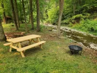 CreekWalk Cabin Các khách sạn ở Newfield