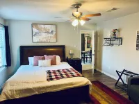 Charming 3-bedroom house with Pool in superb Fort Walton Beach Hotels in Wright