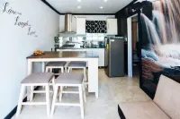 Blu Halo certified - Angela's Place Hotels in Osbourn