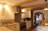 The Little Pink House beautifully elegant village home near Eau D Thermale Avène