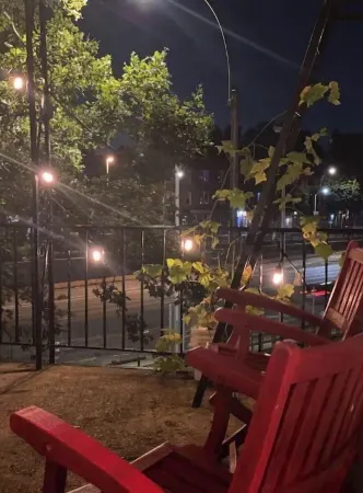 Lavish, photoshoot ready 3-bedroom home w/ patio. Отели рядом с достопримечательностью «Зоопарк Бронкса»