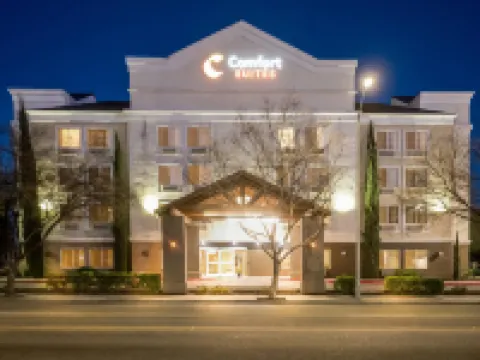 Comfort Suites Clovis - Fresno Hotels in Clovis