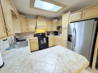 3 Bedroom with WiFi and AC in Weslaco
