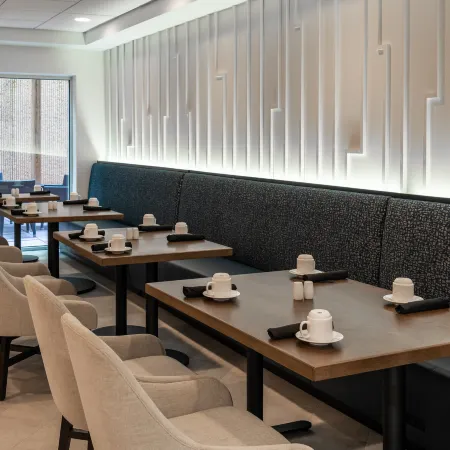 Hilton Garden Inn Arlington/Courthouse Plaza Отели рядом с достопримечательностью «Арлингтон-хаус»