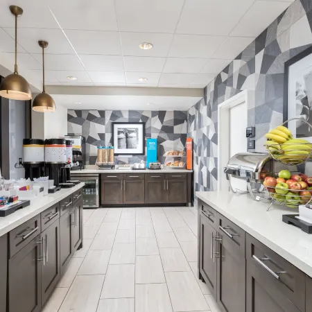 Hampton Inn & Suites Reno/Sparks