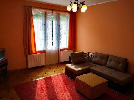 Apartment to Lviv Отели рядом с достопримечательностью «Арсенал»