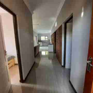 Lovely bungalow with WiFi in Blantyre Others