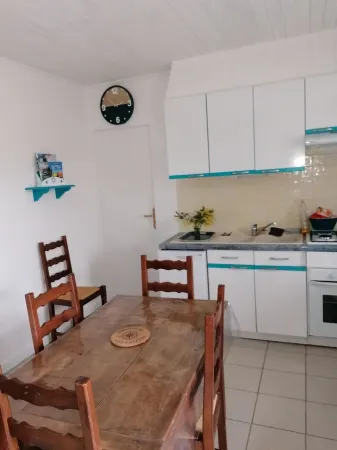 House 6 persons in Chaucre