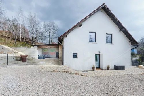 Luxury Villa with sauna, cinema & kids play room in Lázně Libverda Hotels in Lazne Libverda