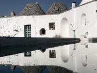 Artist's house, magical place warming heart and soul. Hotels in Cisternino