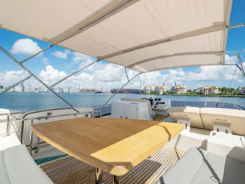 Amazing 3 bedrooms luxury yacht in North Miami Hotels near Oleta River State Park