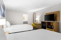 Days Inn by Wyndham Huntington