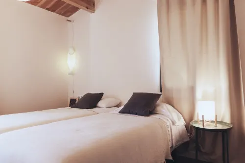 Townhome Hotel a Sant Jordi Desvalls