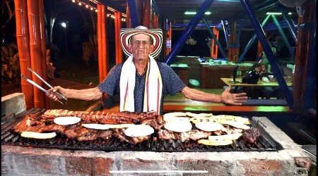 Colombia coffee ring ,Farmhouse in the land of Encanto ,