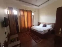 FOUR SEASONS KASAULI 3-bedroom apartment in charming Kasauli