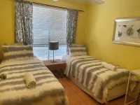 FAMILY Friendly get togethers make Special Memories - THEME PARKS, BEACH close. Hotels in Labrador