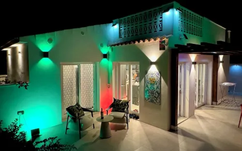 Casita del Toro – A Stylish Hideaway Between Sea, Nature & Cycling Paradise Hotels in Vinaros