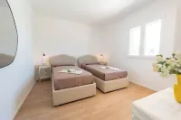 Calliope House | Villa Le 3 Muse Beach