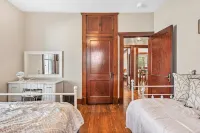 Rand House in WashMO - close to Purina & winery shuttle