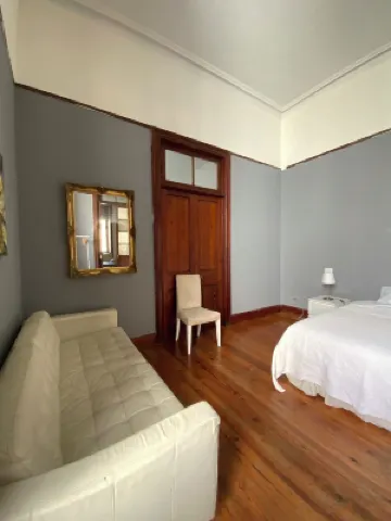 Casa Quesada Histórica Hotels near Casa de Colon