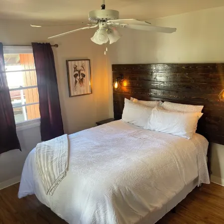 Charming 1-bedroom apartment in lovely John Day with WiFi, AC