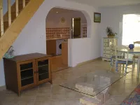 Comfortable type 3 in property on 1200m² with swimming pool, country setting. Hotel a Carnoules