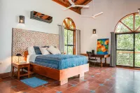 Laguna Lakefront Luxury at Casa Tuani Hotels in 