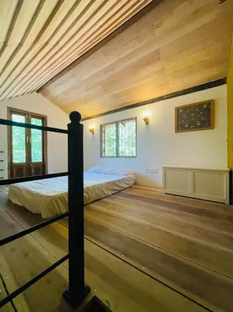 come to the beach-stay with us Отели в г. Induruwa