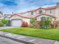 Stylish & Cozy Home in Coachella コーチェラのホテル