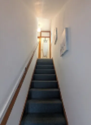 The Apartment at Chalk House - 2 Bedrooms - 2 Double Beds - 1 Single Bed - 1 Cot