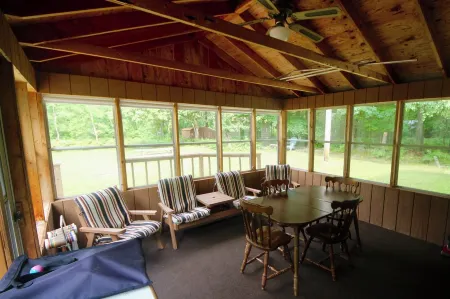 Cozy Cabin Retreat - Steps from White Potato Lake