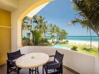 Ocean front Penthouse Loft located in Cabarete's world-famous kitesurfing spot.