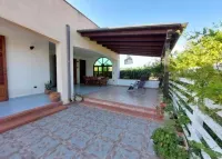 Villa Gabriella, Lido Fiori di Menfi (AG) Hotels in Menfi