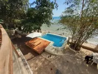 Stunning 4-Bed Villa | Sea Views from Every Bedroom | Your Secluded Escape! - Villas